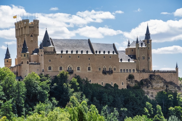 Alcazar-de-segovia-8566449_1920